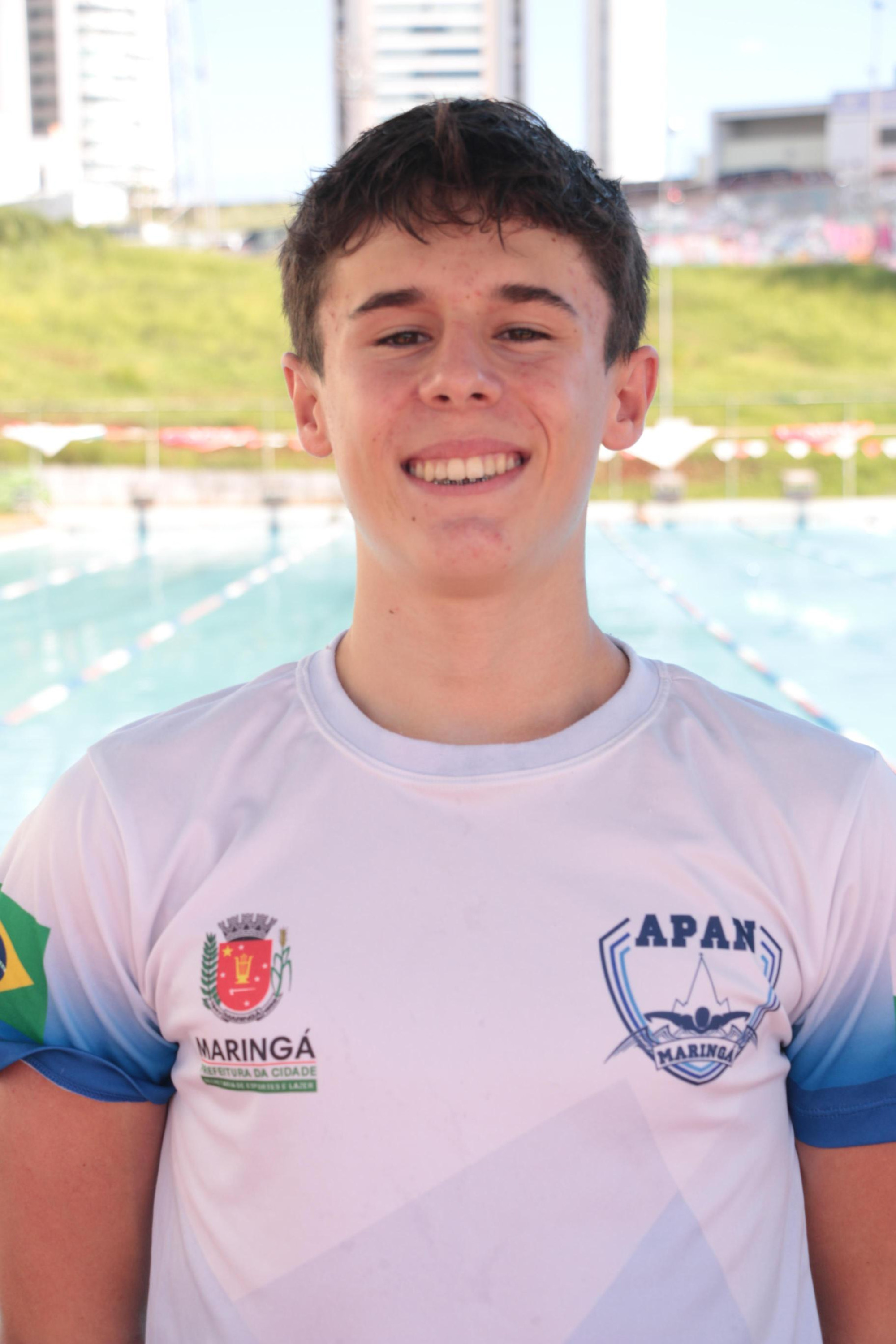 Enzo Marques Picolo Vinha 
